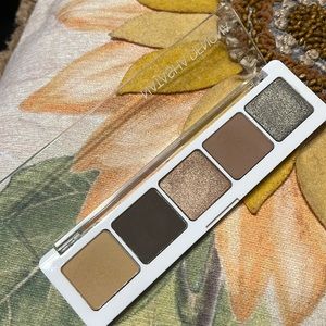 Natasha Denona - Ayana